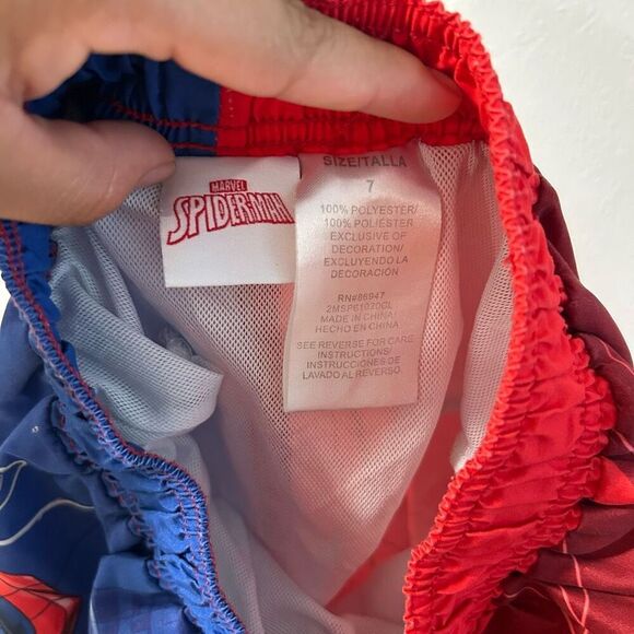 Marvel Spider-Man Swim Trunks Boys Size 7 Red Blue Board Shorts - Picture 3 of 8